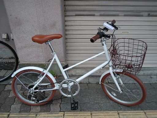 20吋 ミニベロ(小径車) 6speed/ホワイト