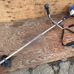 取引中 イセキ （ゼノア ） エンジン式 刈払機 CZX2600H