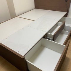 ニトリ収納付きベッドフレーム セミダブルMacBook Pro 13インチ