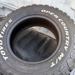 ジムニー　LT225/75R16　オープンカントリー　ＴＯＹＯタイヤ