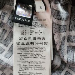 FENDI フェンディ 刺繍 ロゴ Tシャツ S