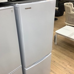 TOSHIBA(トウシバ)の2ドア冷蔵庫のご紹介です。