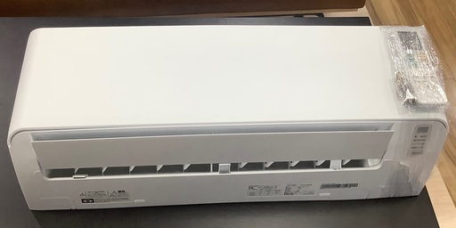 TAG label   壁掛けエアコン　AT-HA2212-W   2021年製　入荷致しました！