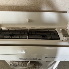🟢 Panasonic エアコン 2.2kw おもに6畳用