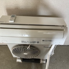 🟢 Panasonic エアコン 2.2kw おもに6畳用