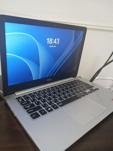 DELL　高年式高性能ハイスペック8世代Core i7搭載 高速NVMeSSD240G　メモリ大容量8G　薄型スリム 軽量　持ち運び　TypeCUSB Radeonグラフィック内臓 HDMI出力 USB3.0 Wifi対応