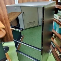 2019年製【AQUA 238Lノンフロン冷凍冷蔵庫 AQR-SV24H(K)】ヴィンテージブラック