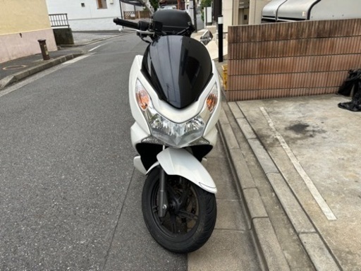 【7月末まで】ホンダ　pcx125  jf28 低走行整備済み