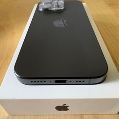iPhone15 pro 256GB SIMフリー ブラックチタニウム　新古品
