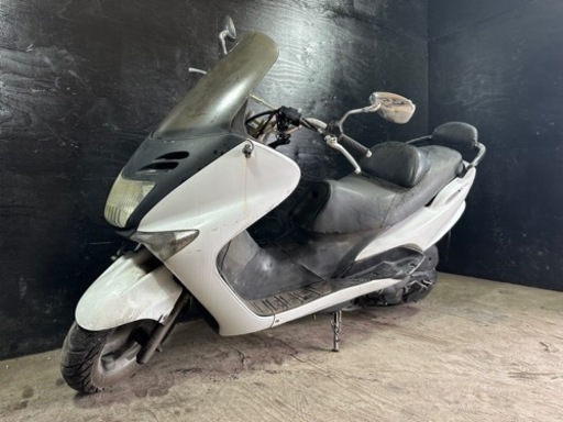 ★支払総額4.2万円★買取強化中！引き上げも可能です！ ヤマハ マジェスティ125FI LEDヘッドライト！4スト、インジェクション！車格大きいスクーター！通勤通学に♪