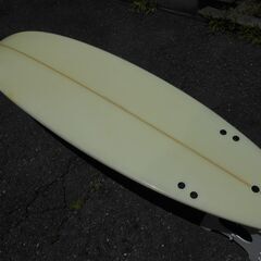 【配送出来ます】女性にも 初心者にも ファンボード ミッドレングス 210cm（近くなら配送も可能です。宅配もお問合せ下さい）