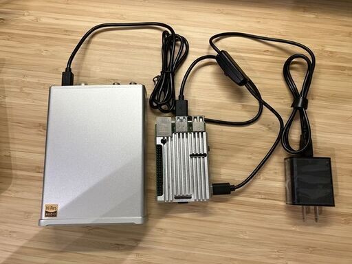 Raspberry Pi4（ヒートシンク、電源、32GBメモリ付き）とDAC Topping D10s