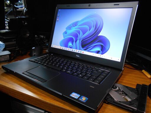 ノートパソコン DELL Windows11  CPU i7-2670QM  メモリ8GB SSD250GB　　Office2021 本体使用時間約100時間