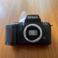 Nikon F 601 QUARTZ DATE 美品