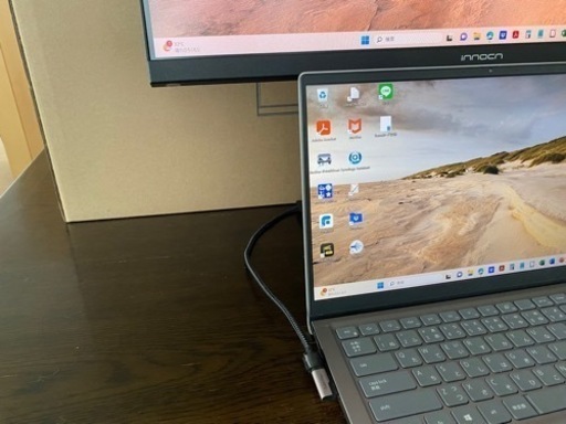 INNOCN 24C1F 24インチ モニター箱付き美品 INNOCN 24C1F 24インチ モニター箱付き美品