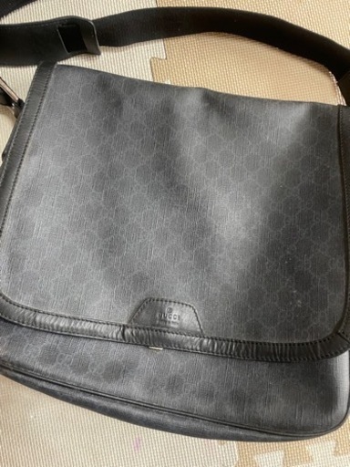 GUCCIバッグ