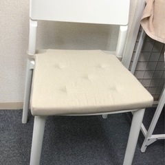 座面クッション付き椅子 IKEA 椅子　JANINGE