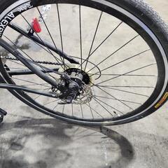 自転車 ディスクブレーキ クロスバイク