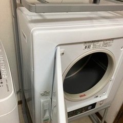 引越し処分】HITACHI衣類乾燥機5キロ正規棚付き