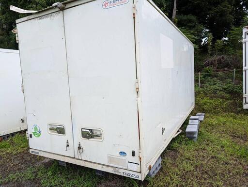 【格安目玉商品！！早い者勝ちです！】トラック 冷凍コンテナ 美品 バイク タイヤ パーツ 置き場 ガレージ
