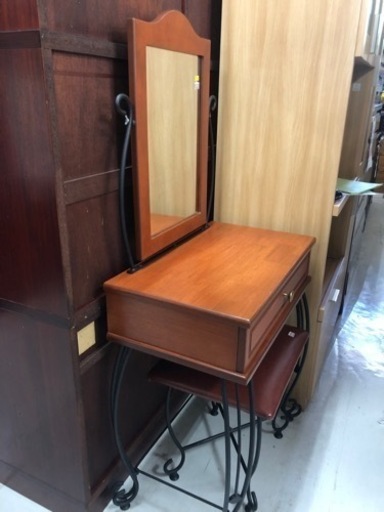 【地域限定送料込み】アンティーク　アイアンドレッサー アンティークアイアンドレッサー（エイジング仕上げ）アンティーク