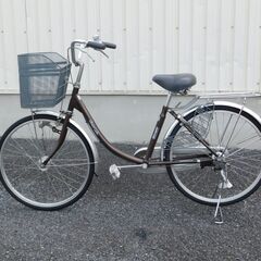 店内でも中古自転車多数販売中!　早い者勝ち!　シニア向け　シティサイクル　maruishi　24インチ　ブラウン　変速なし　オートライト　安心の大きめサドル　お買い物に便利!!　いっぱい入る大きい前カゴ!!　売れてます!　早い者勝ち!　外観状態は全体的に極めて良好と思います!　m27