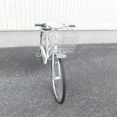 店内中古自転車多数販売中! ご来店ください! 早い者勝ち!　シティサイクル  あさひ[ASAHI]　トラッドライン　27インチ　ホワイト　外装6段変速　オートライト　残光機能付き広角ライト　ソーラーテールランプ　通勤通学に便利!!!　売れてます!　早い者勝ち!　外観状態は全体的に良好と思います!　m30