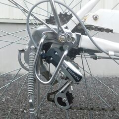 店内中古自転車多数販売中! ご来店ください! 早い者勝ち!　シティサイクル  あさひ[ASAHI]　トラッドライン　27インチ　ホワイト　外装6段変速　オートライト　残光機能付き広角ライト　ソーラーテールランプ　通勤通学に便利!!!　売れてます!　早い者勝ち!　外観状態は全体的に良好と思います!　m30