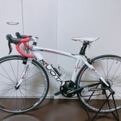 KUOTA KHARMA カルマ　ホワイトレッド　ロードバイク