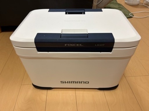 シマノ　クーラーボックス22L