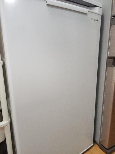 アイリスオーヤマ冷凍庫60L沢山のお問い合わせがあったためあげなおします