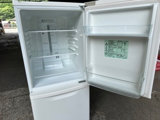 パナソニック 2ドア冷蔵庫 (138L・右開き) ハーブグリーン NR-TB148W-HG