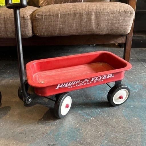 値引きです。RADIO FLYERの3点セット