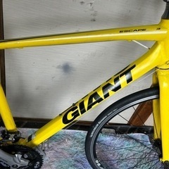 GAIANT.エスケープRX3クロスバイク.軽量アルミフレーム.SHIMANO24段変速