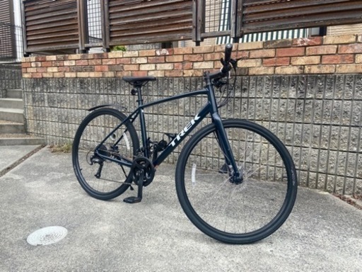 TREK FX2 クロスバイク　通学・通勤用