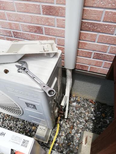 エアコンの冷えが弱い、エアコン水漏れ、故障かな！？