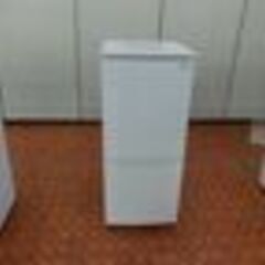 ID185463　2ドア冷蔵庫　137L　シャープ　2018年製　SJ-D14E-W