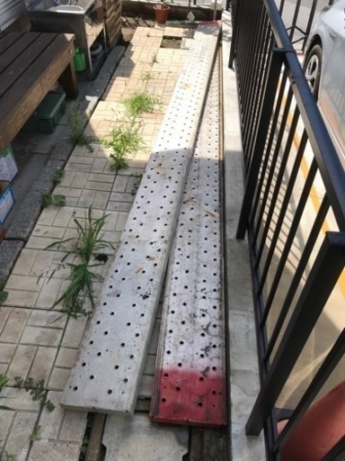 決まりました(値下げ)アルミ　4M足場板　2枚まとめて、