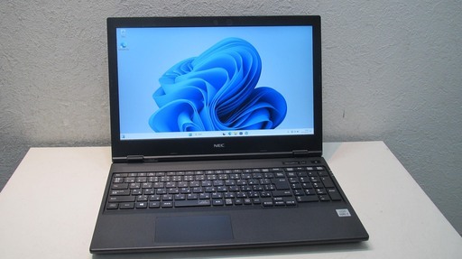 ◆【win11】ノートPC　NEC VKH18X-9 Core i7-10610U メモリ4GB◆