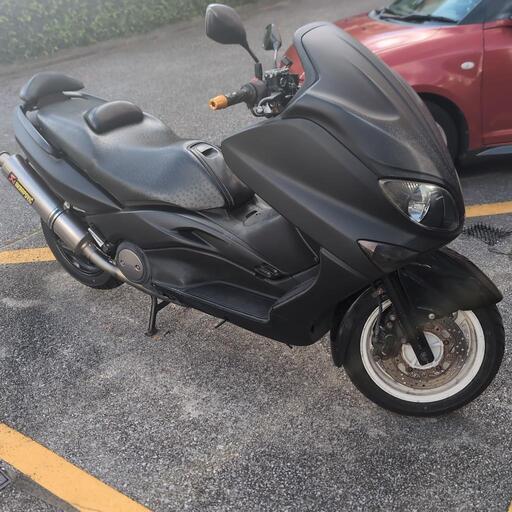 YAMAHA　T-MAX1型