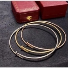 【大人気商品🌟】ネックレス　メンズ　レディース　ゴールド　シルバー