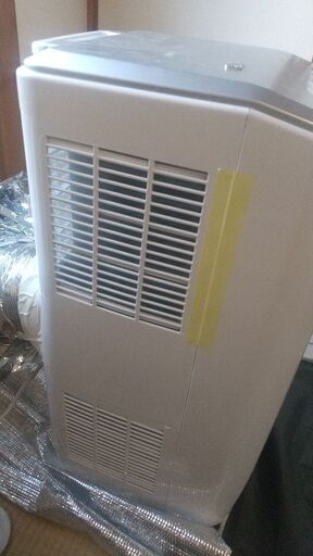 広電 移動式クーラー ノンドレン方式 窓パネル、排熱ダクト、ドレン