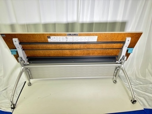 ITOKI/イトーキ　スタックテーブル　リリッシュ THK-186SKN-ZEW7 (長机/折りたたみ/会議用) ITOKI/イトーキ スタックテーブル リリッシュ THK-186SKN-ZEW7 (長机