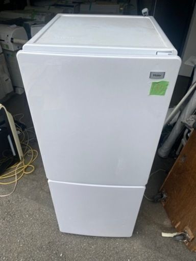 NO 187 福岡市内配送設置無料✨ハイアール 霜取り不要・3段引出し式冷凍室がひとり暮らしに便利! 148L冷凍冷蔵庫(ブラック) ホワイト JR-NF148A-W