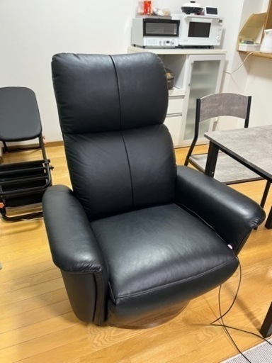 家具　2モーター本革電動リクライニングチェア