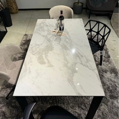 大阪市内に引取可能な方限定！美品 筑波産商 グラナダ Granadaシリーズ 150 ×80 テーブル セラミック天板 強化ガラス ホワイトクオーツ  大理石 マーブル 78000円で購入 新品同様