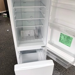 NO 214  🌈福岡市内配送設置無料✨🌈  2019年　ヤマダ電機 2ドア冷蔵庫 (156L・右開き) ホワイト YRZF15G1