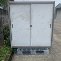 物置 イナバ物置 倉庫 塗装剥がれ 中古品 現状渡し ※持ち帰りの際、解体は