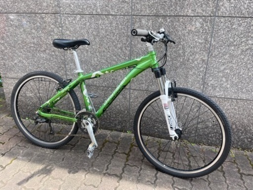 自転車 マウンテンバイク