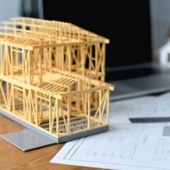 【木造】建築設計＜月給38万円～56万円＞2級建築士OK